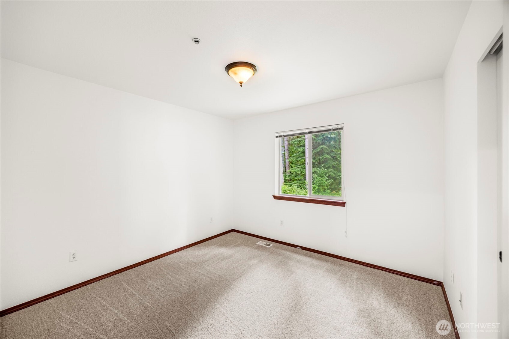 21622 11th Court Southeast Bothell, WA 98021 - Photo 22 of 40 Gallery Image 22