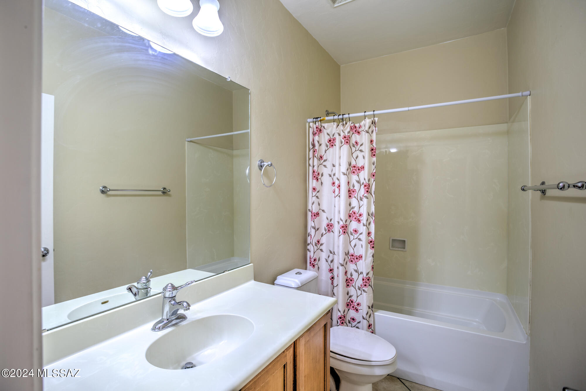 10583 East Water Poppy Road Tucson, AZ 85747 - Photo 17 of 40