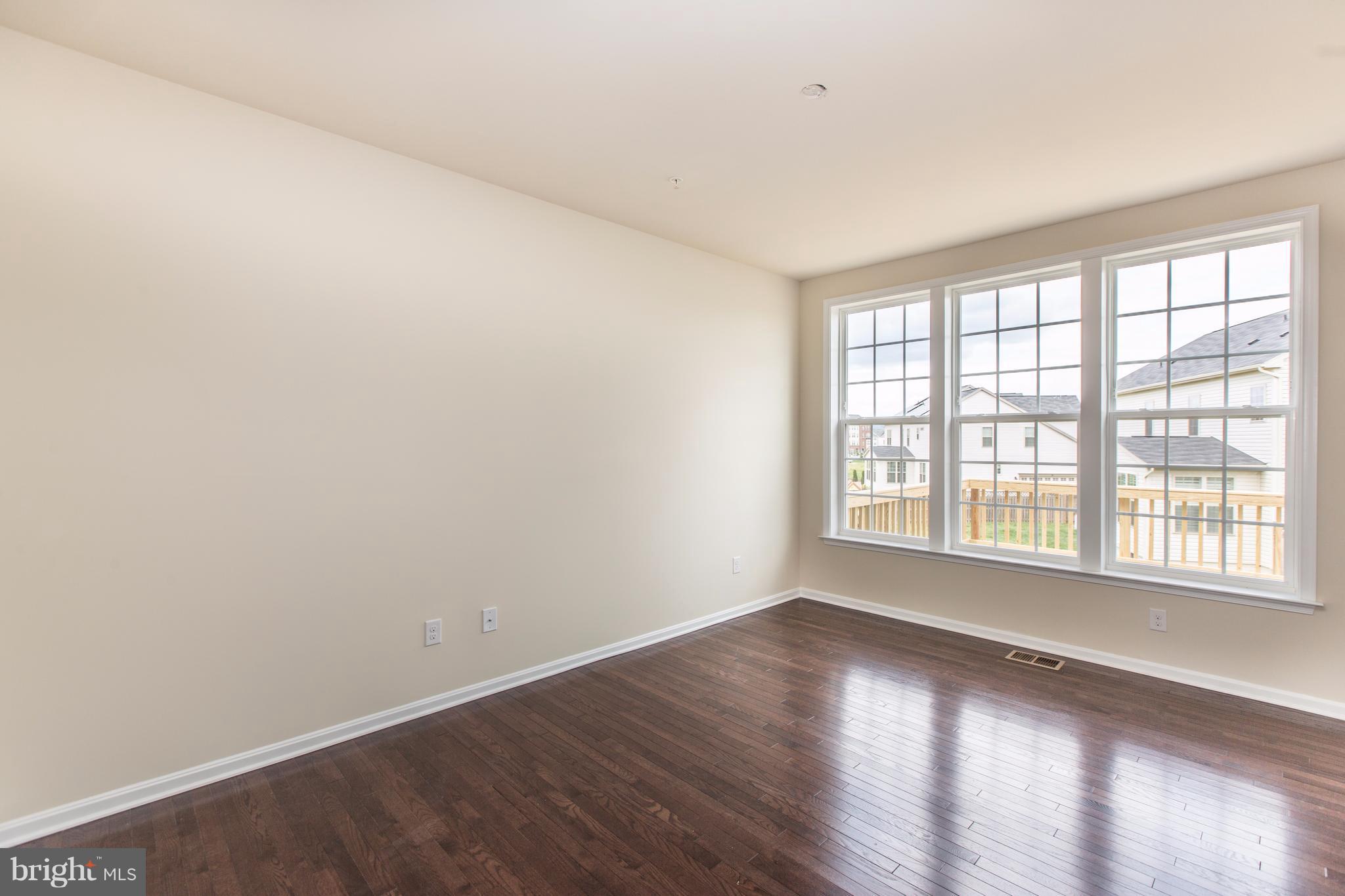 4756 Cambria Road Frederick, MD 21703 - Photo 6 of 29 Interior (General)