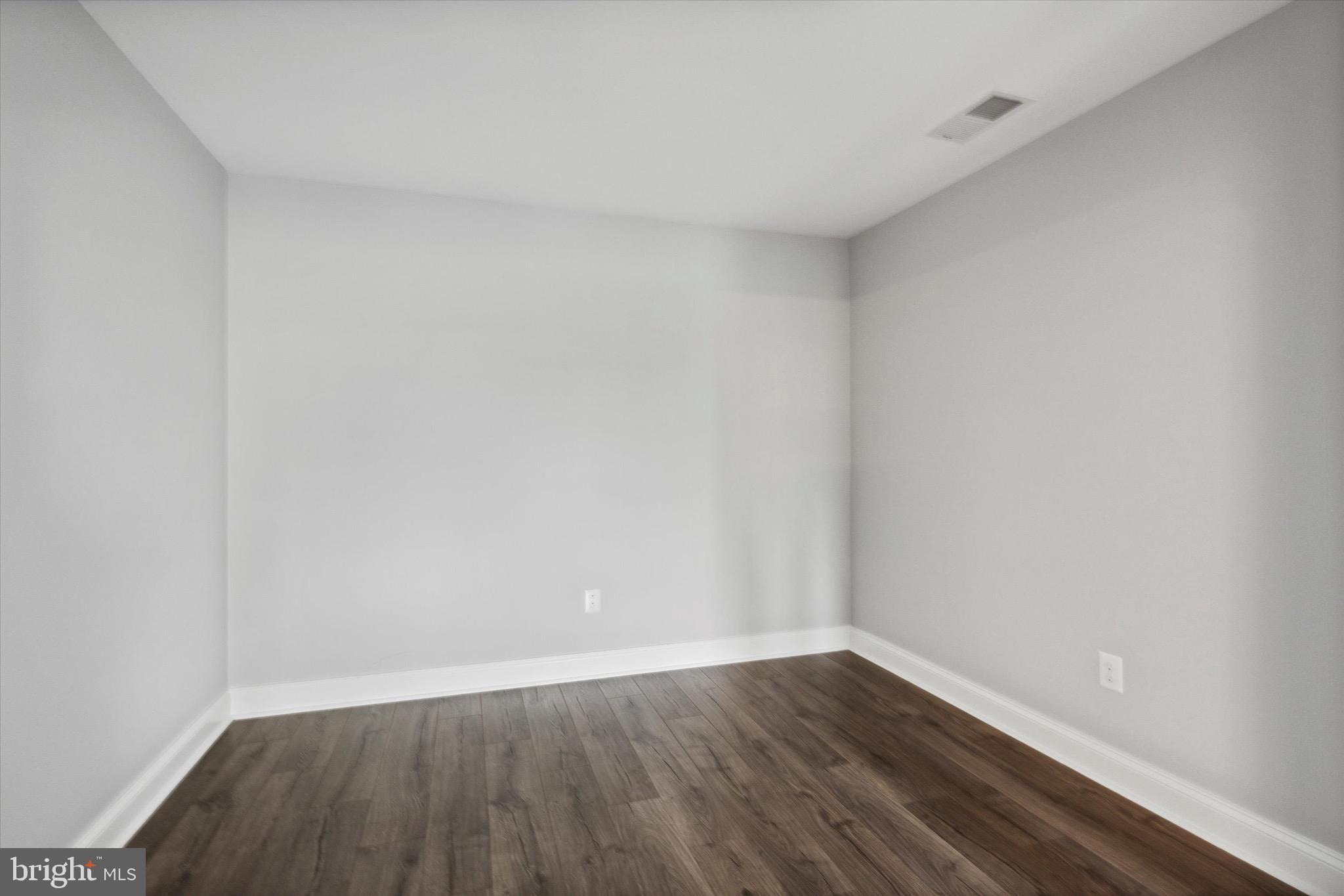 324 Quarry Point Road Malvern, PA 19355 - Photo 20 of 34 Primary Bedroom Sitting Room