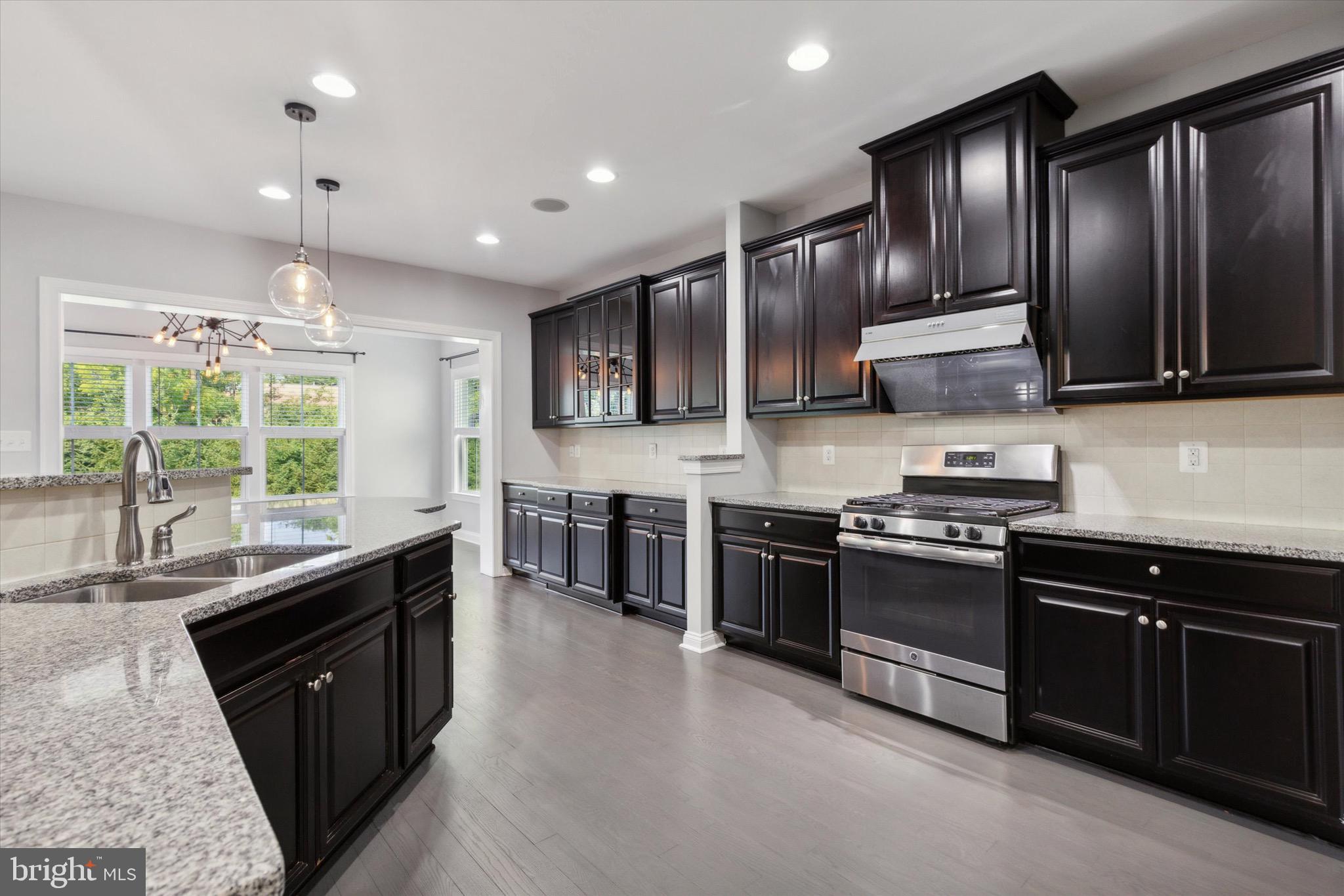 324 Quarry Point Road Malvern, PA 19355 - Photo 6 of 34 Kitchen