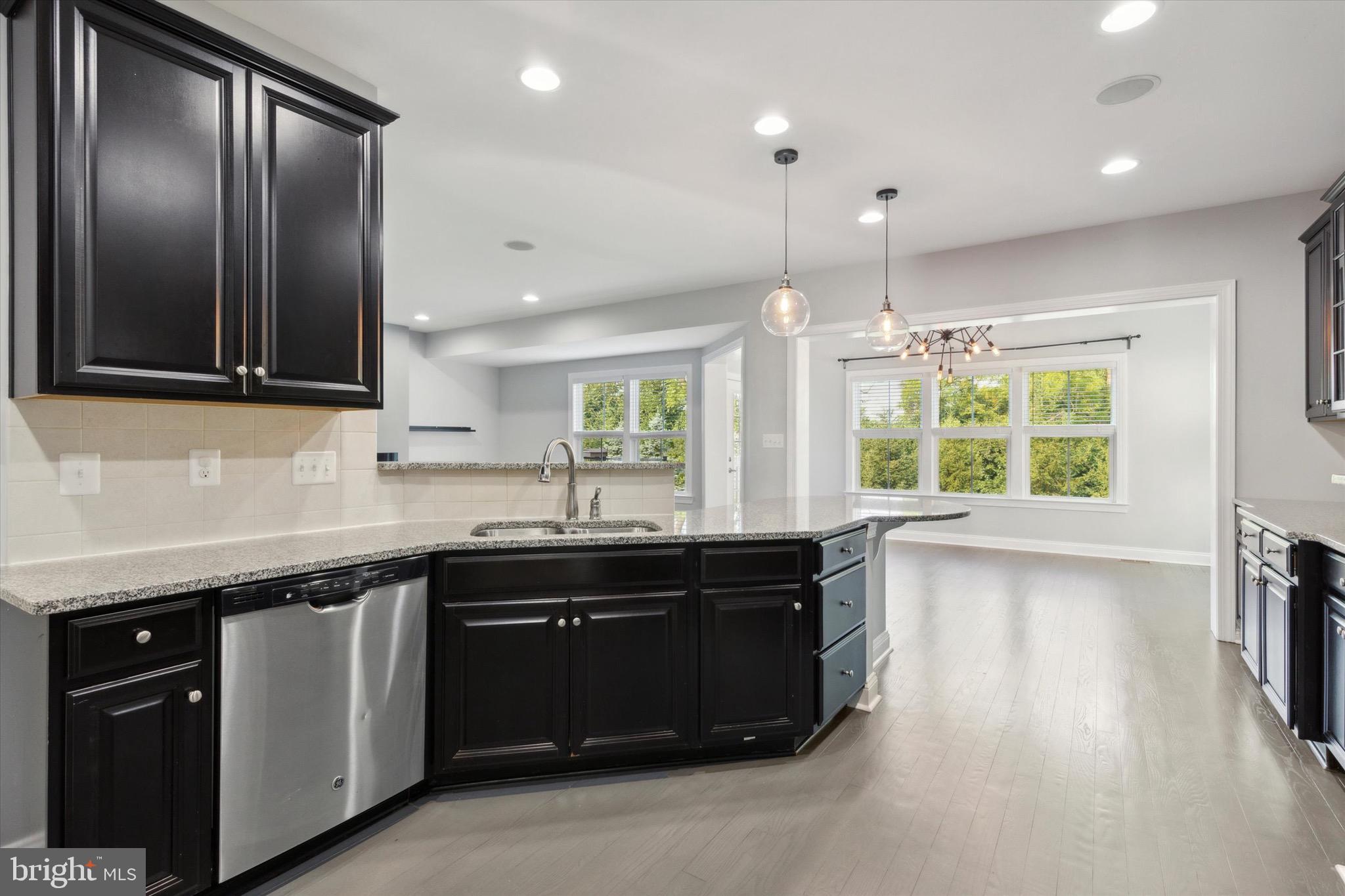 324 Quarry Point Road Malvern, PA 19355 - Photo 7 of 34 Kitchen