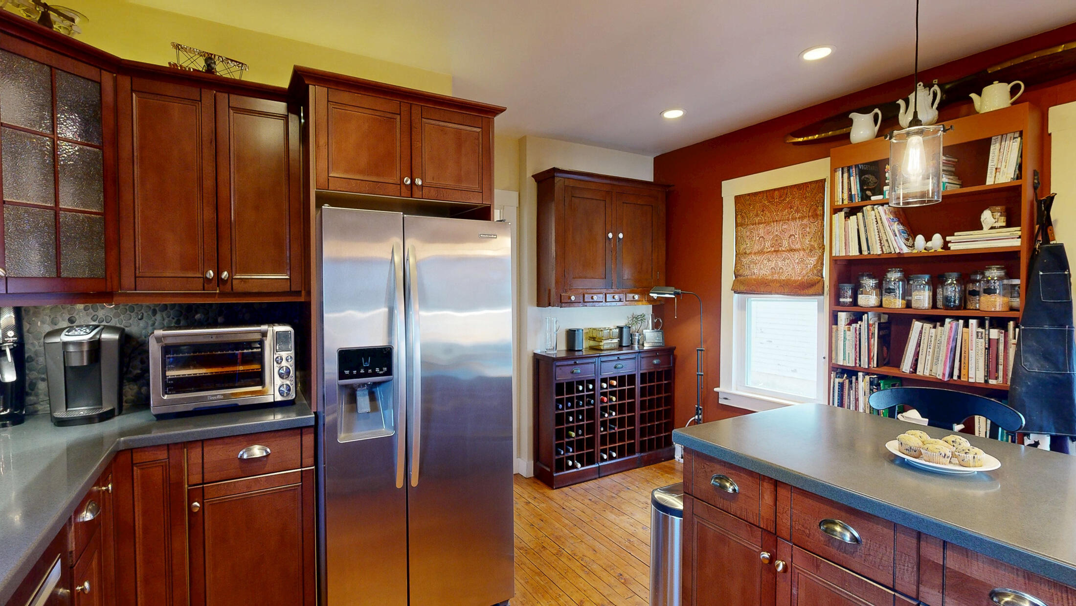 15 Wadsworth Street Thomaston, ME 04861 - Photo 17 of 66 East To Clean Kitchen!