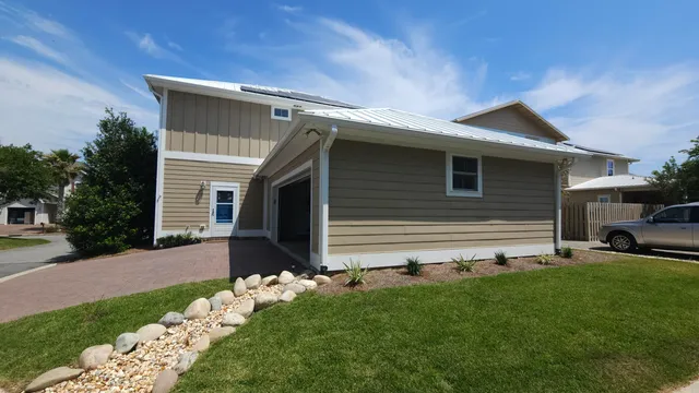 a front view of house with yard
