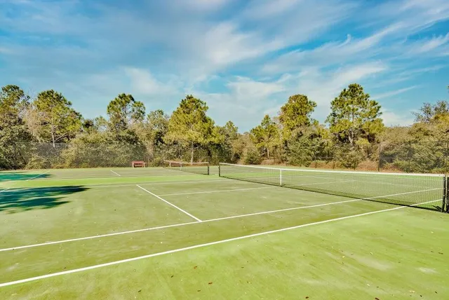a view of a tennis court