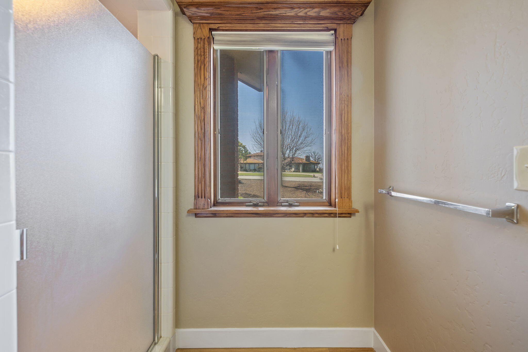 315 Valley View Drive Exeter, CA 93221 - Photo 68 of 98 64-web-or-mls-713A4111
