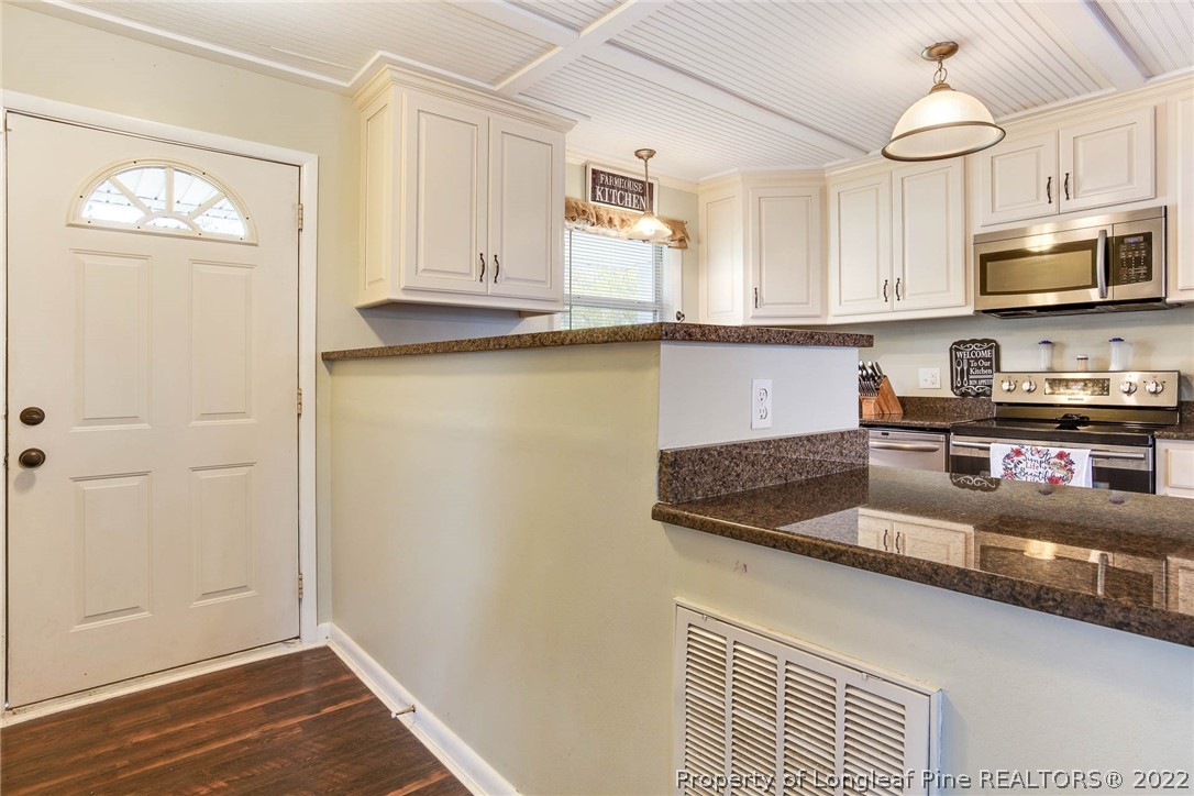 415 Sands Road Cameron, NC 28326 - Photo 3 of 22 Gallery Image 3