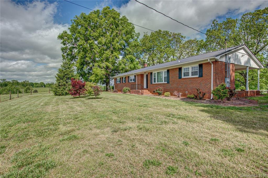 3352 Fallston-Waco Road Cherryville, NC 28021 - Photo 1 of 40 Gallery Image 1