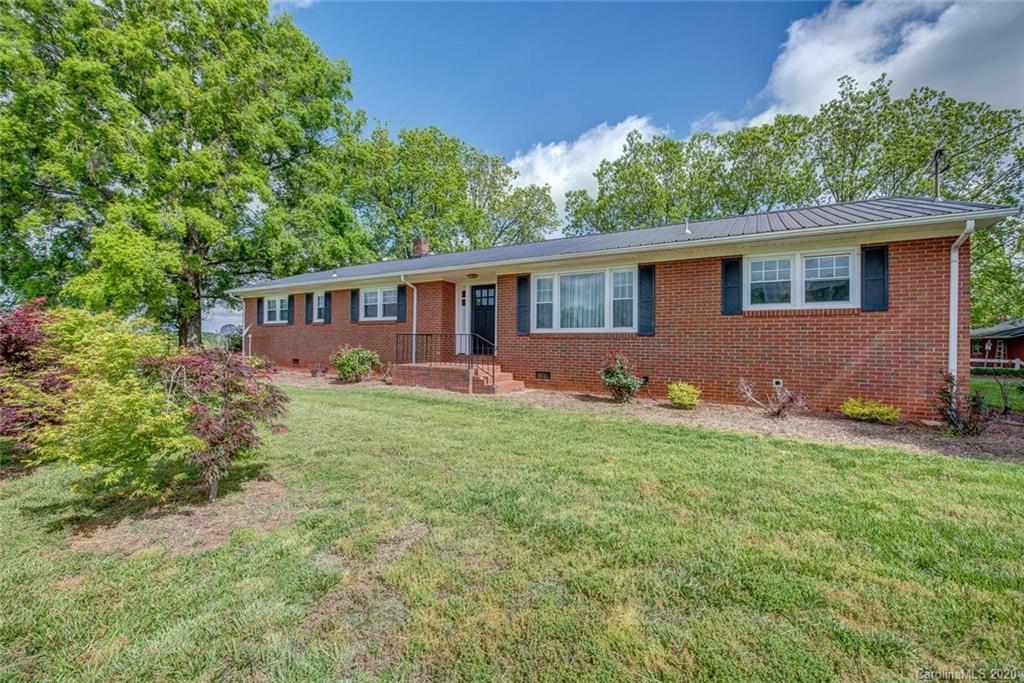 3352 Fallston-Waco Road Cherryville, NC 28021 - Photo 7 of 40 Gallery Image 7