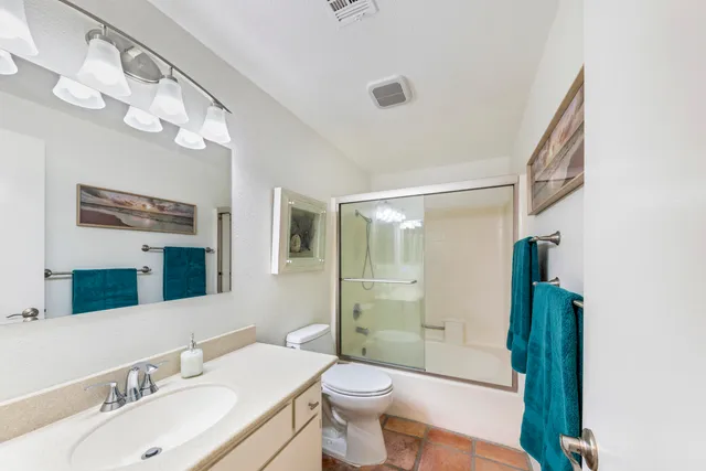 $329,000 | 505 South Farrell Drive, Unit S115, Palm Springs, CA 92264