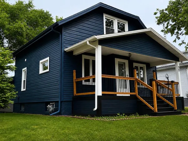 $269,999 | 1313 South 13th Street, Manitowoc, WI 54220