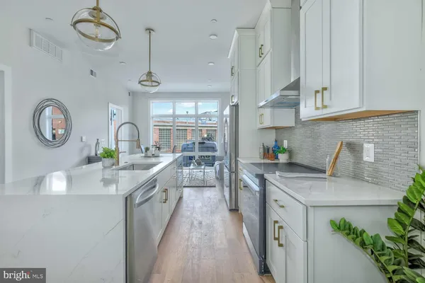 $650,000 | 4347 Harrison Street Northwest, Unit 4, Washington, DC 20015