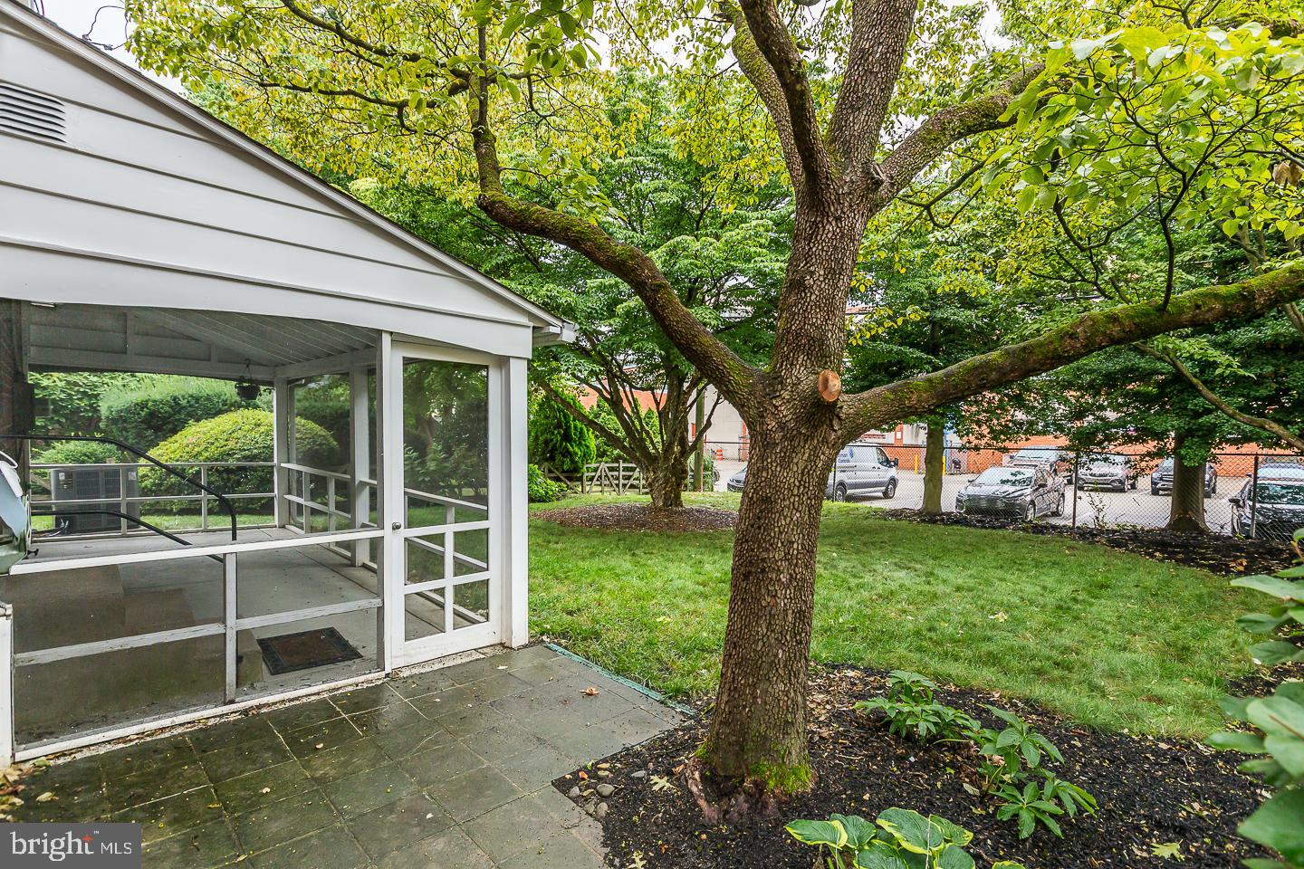 1610 Hampton Road Havertown, PA 19083 - Photo 35 of 39