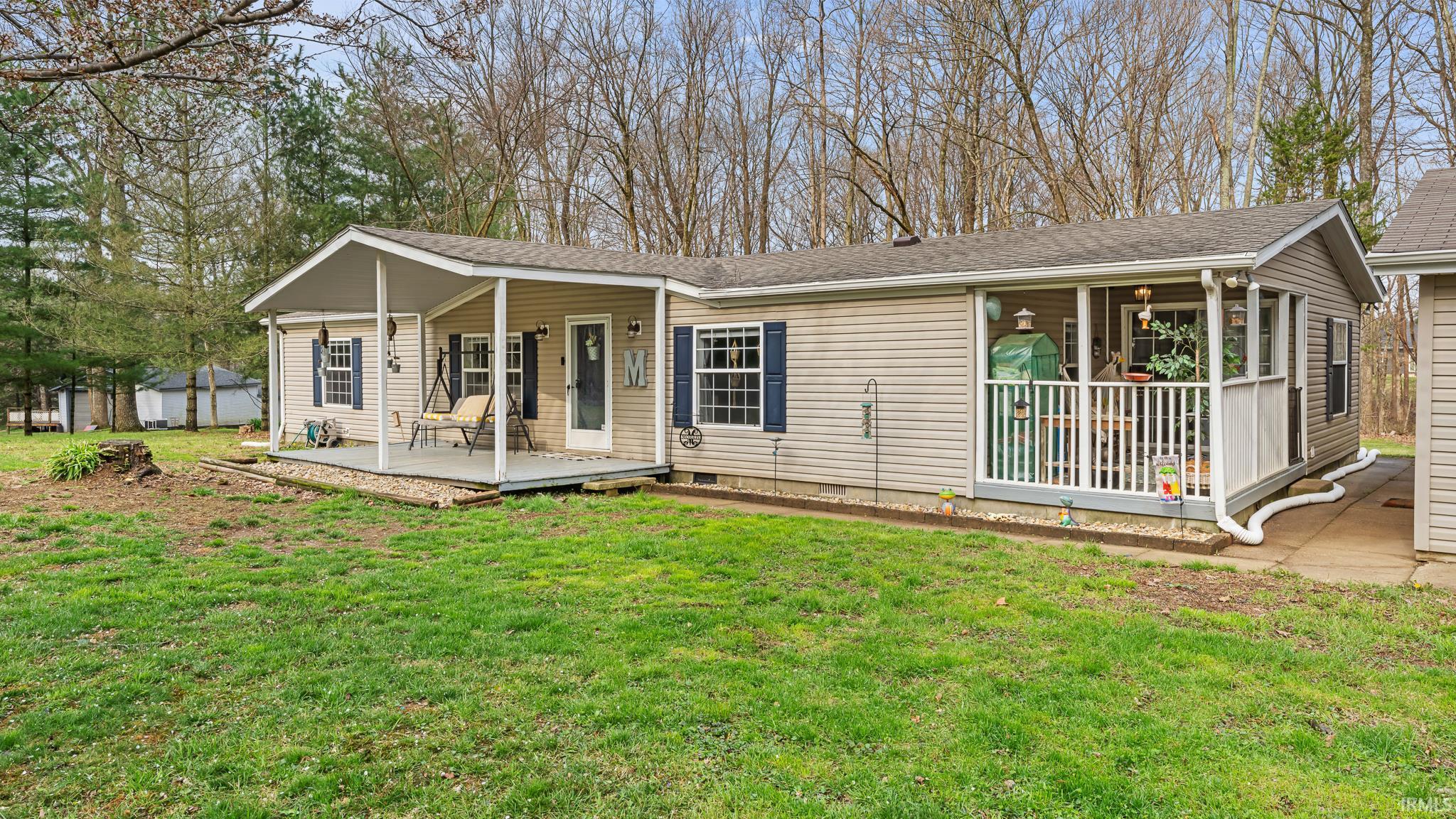 78 Jaye Lane Bedford, IN 47421 - Photo 3 of 31