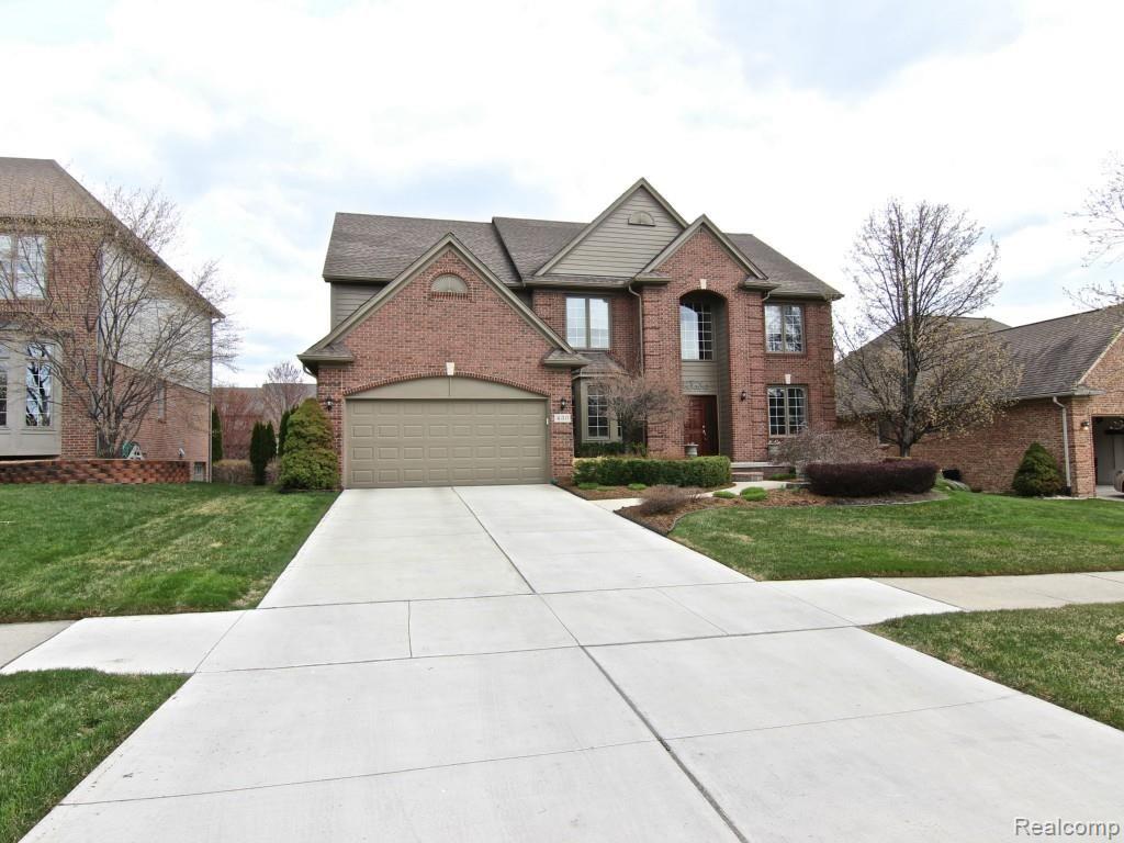 430 Wedington Court Rochester, MI 48307 - Photo 2 of 76 IMG_1211.jpg