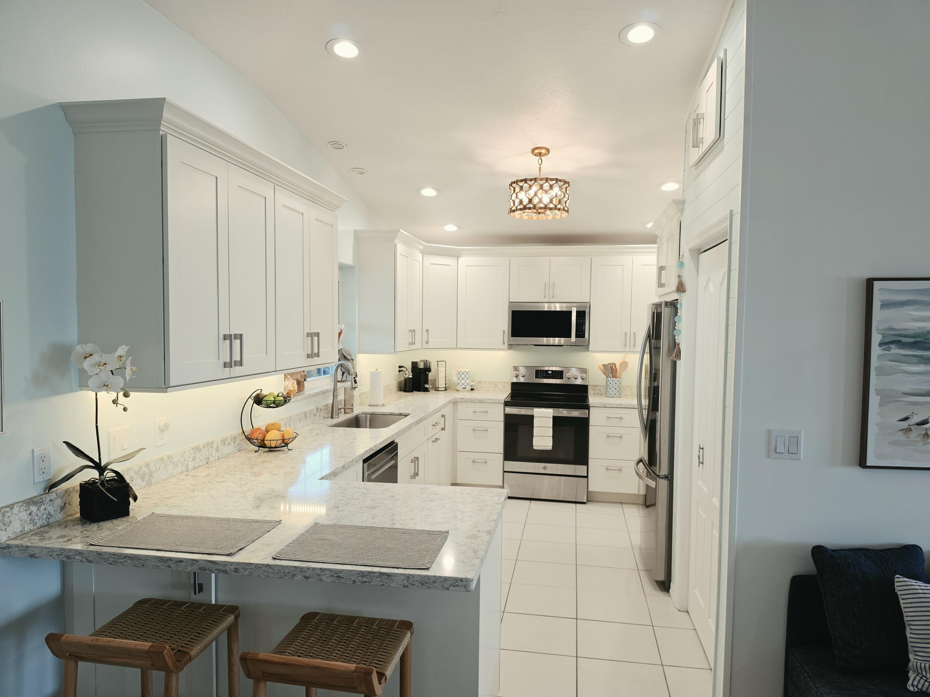 673 Indies Road Summerland Key, FL 33042 - Photo 7 of 26 7_87700101_7_1783699453