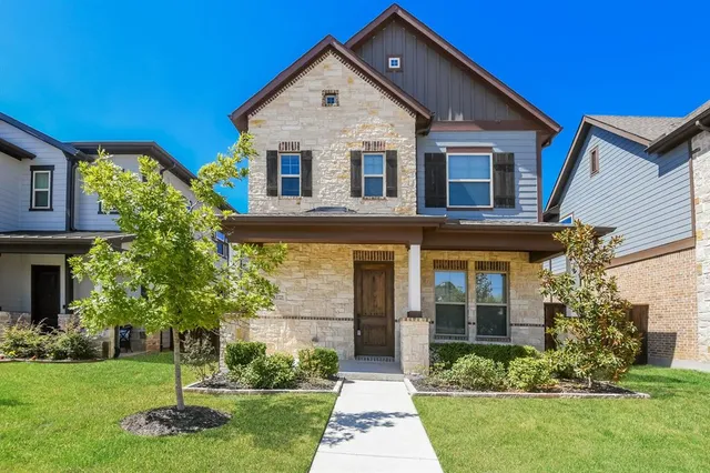 $2,880 | 13725 Parkline Way, Fort Worth, TX 76008