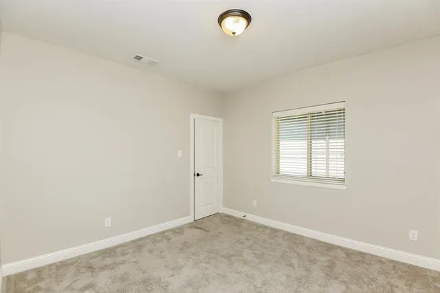 $2,880 | 13725 Parkline Way, Fort Worth, TX 76008