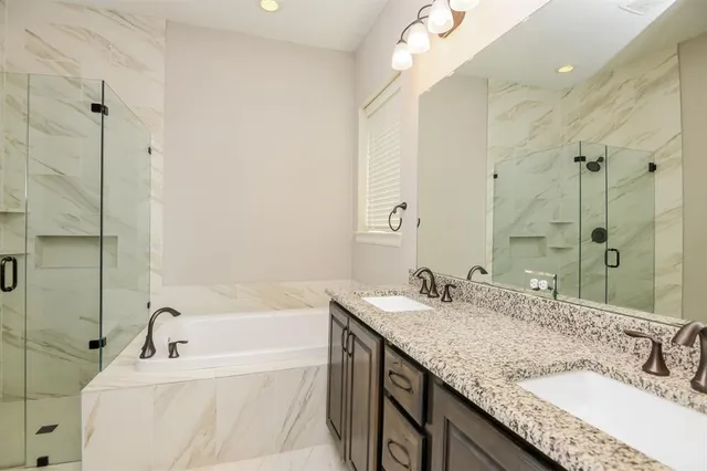 $2,880 | 13725 Parkline Way, Fort Worth, TX 76008