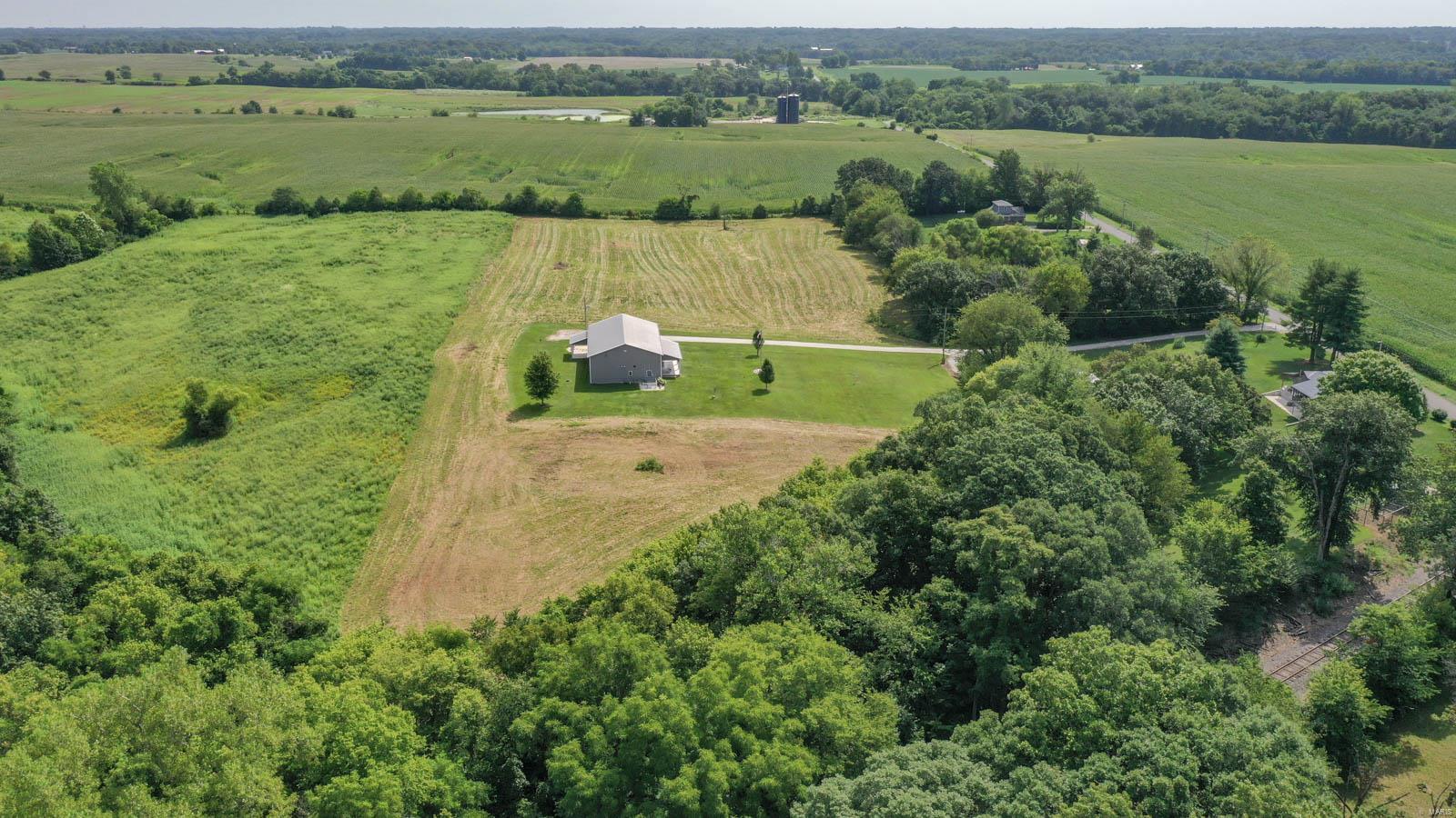 30392 Ingham Lane Godfrey, IL 62035 - Photo 6 of 30 Gallery Image 6