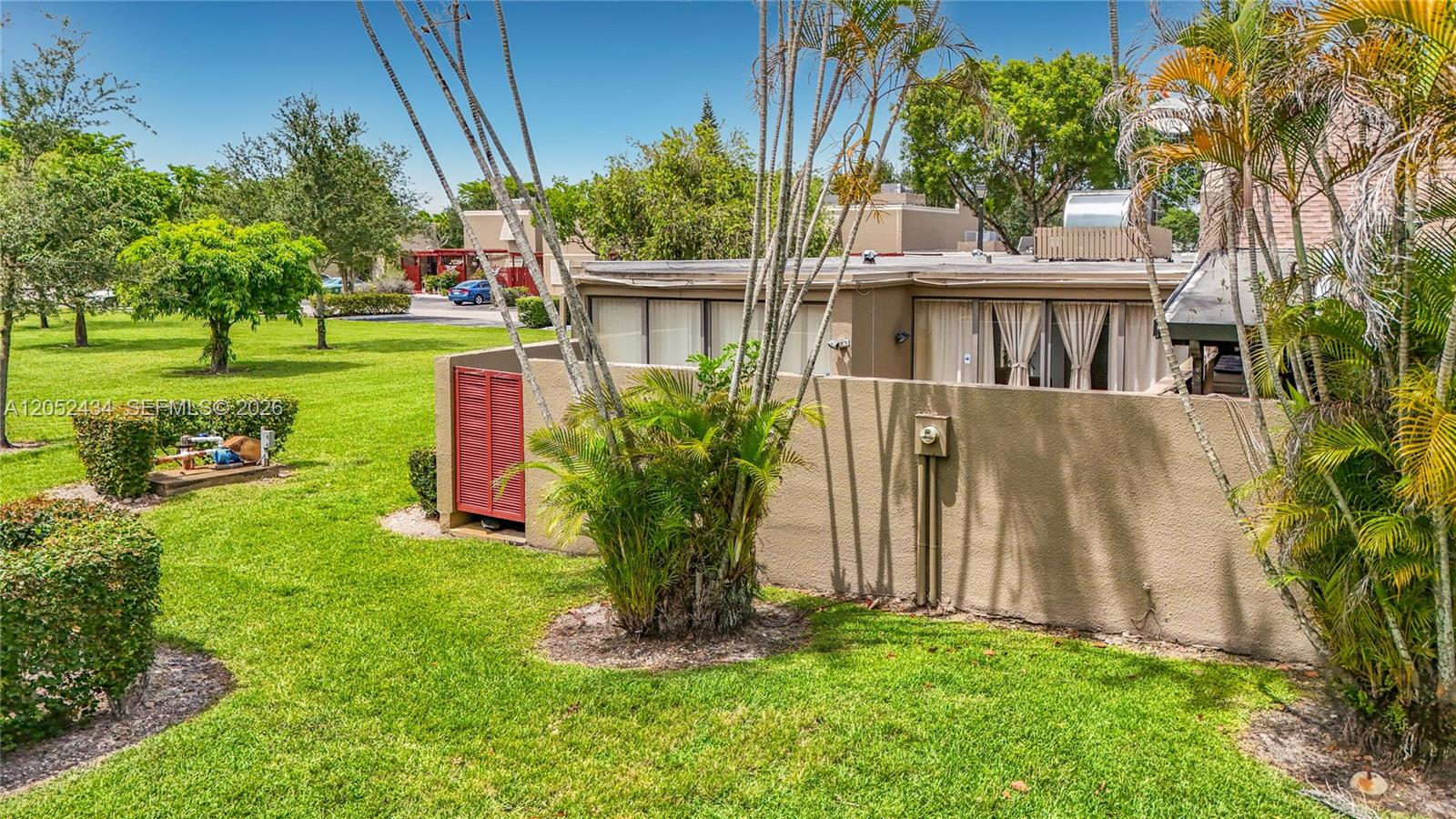 1110 West Fairway Road Pembroke Pines, FL 33026 - Photo 72 of 86