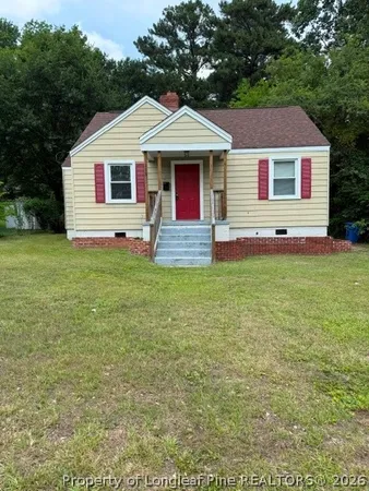 $1,025 | 113 Mullins Avenue, Fayetteville, NC 28301