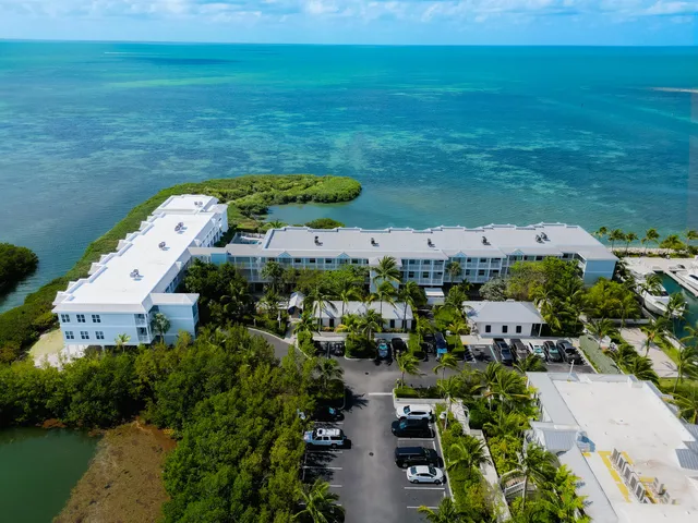 $1,590,000 | 5960 Peninsular Avenue, Unit 111, Stock Island, FL 33040