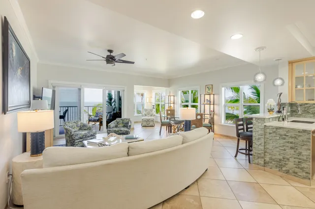 $1,590,000 | 5960 Peninsular Avenue, Unit 111, Stock Island, FL 33040