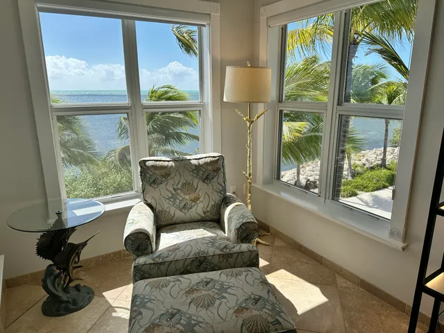 $1,590,000 | 5960 Peninsular Avenue, Unit 111, Stock Island, FL 33040