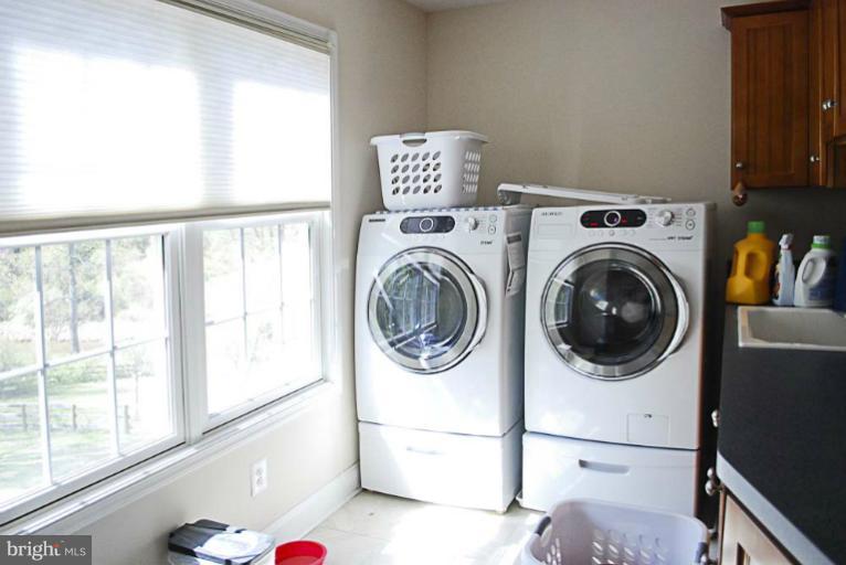 13155 Compton Road Clifton, VA 20124 - Photo 21 of 30 Interior (General)
