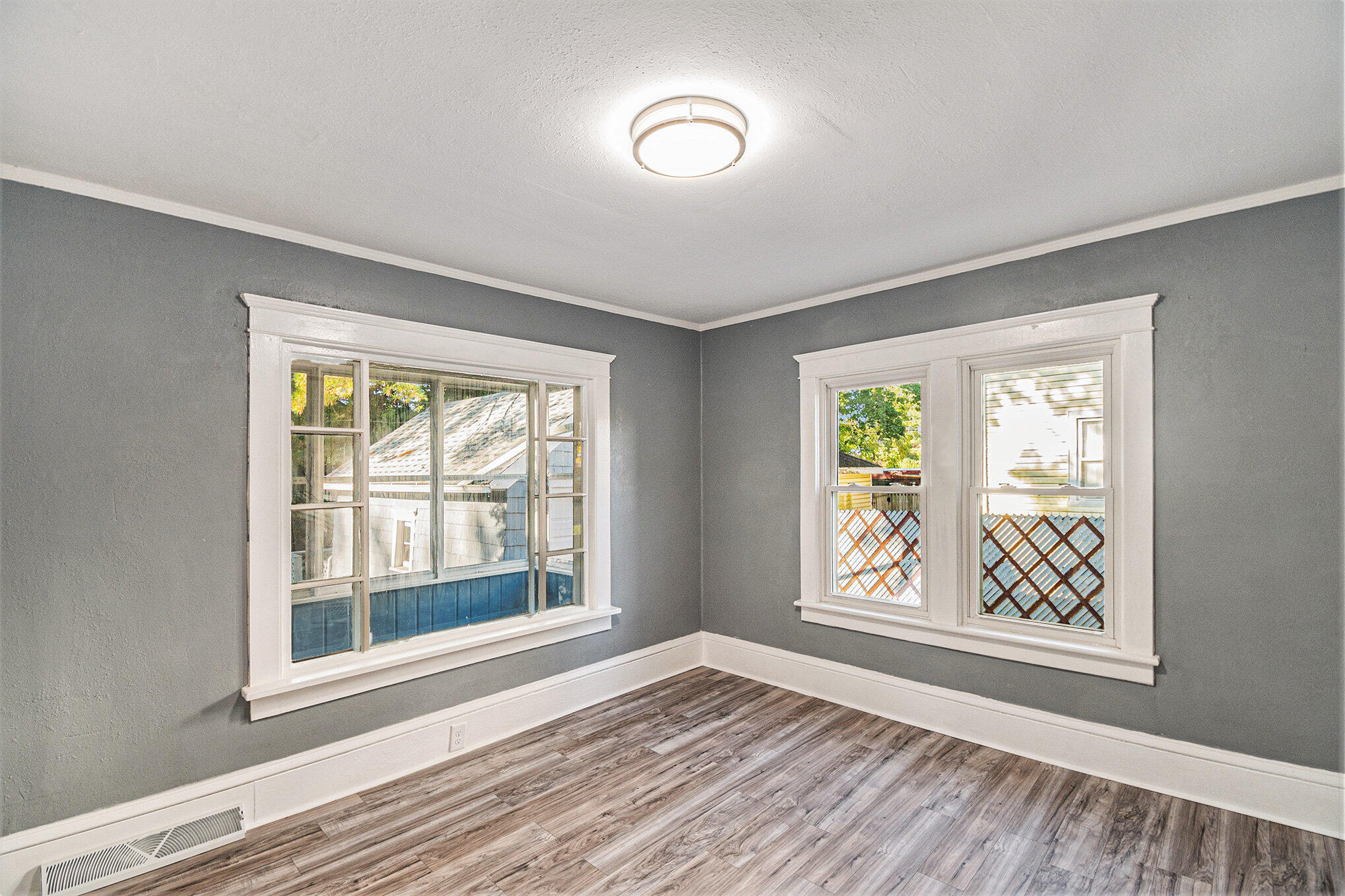 769 Randolph Street Jackson, MI 49203 - Photo 5 of 27 008__ndp9794_456