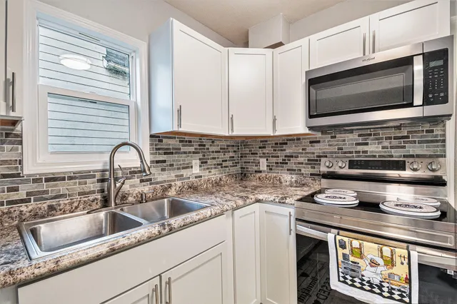 $170,000 | 769 Randolph Street, Jackson, MI 49203