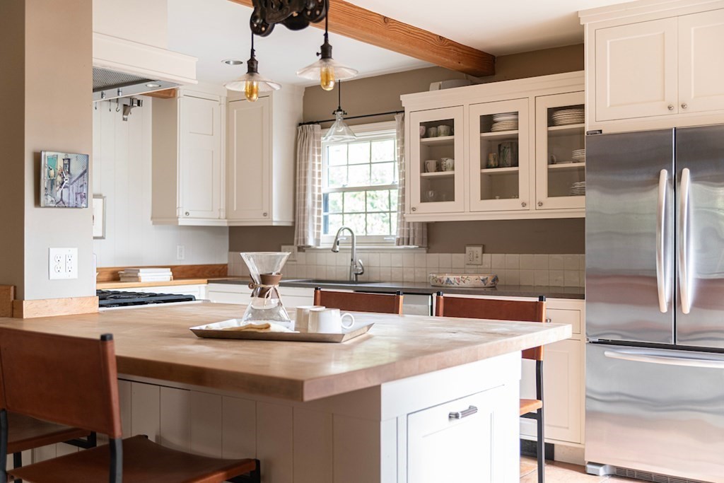 3 Fern Street Lexington, MA 02421 - Photo 12 of 41 Gallery Image 12