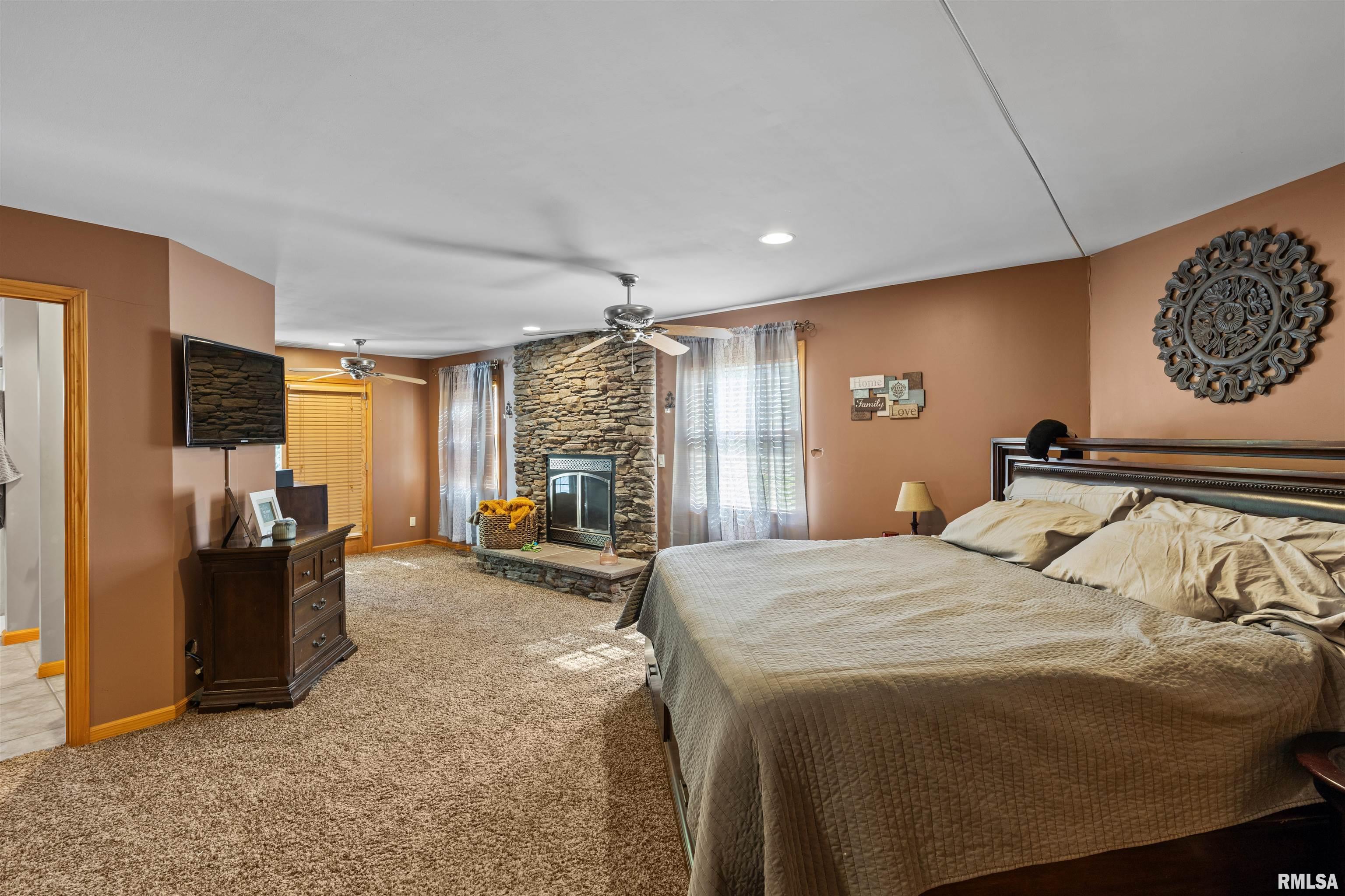 13431 South County Line Road West Frankfort, IL 62896 - Photo 18 of 52 Gallery Image 18