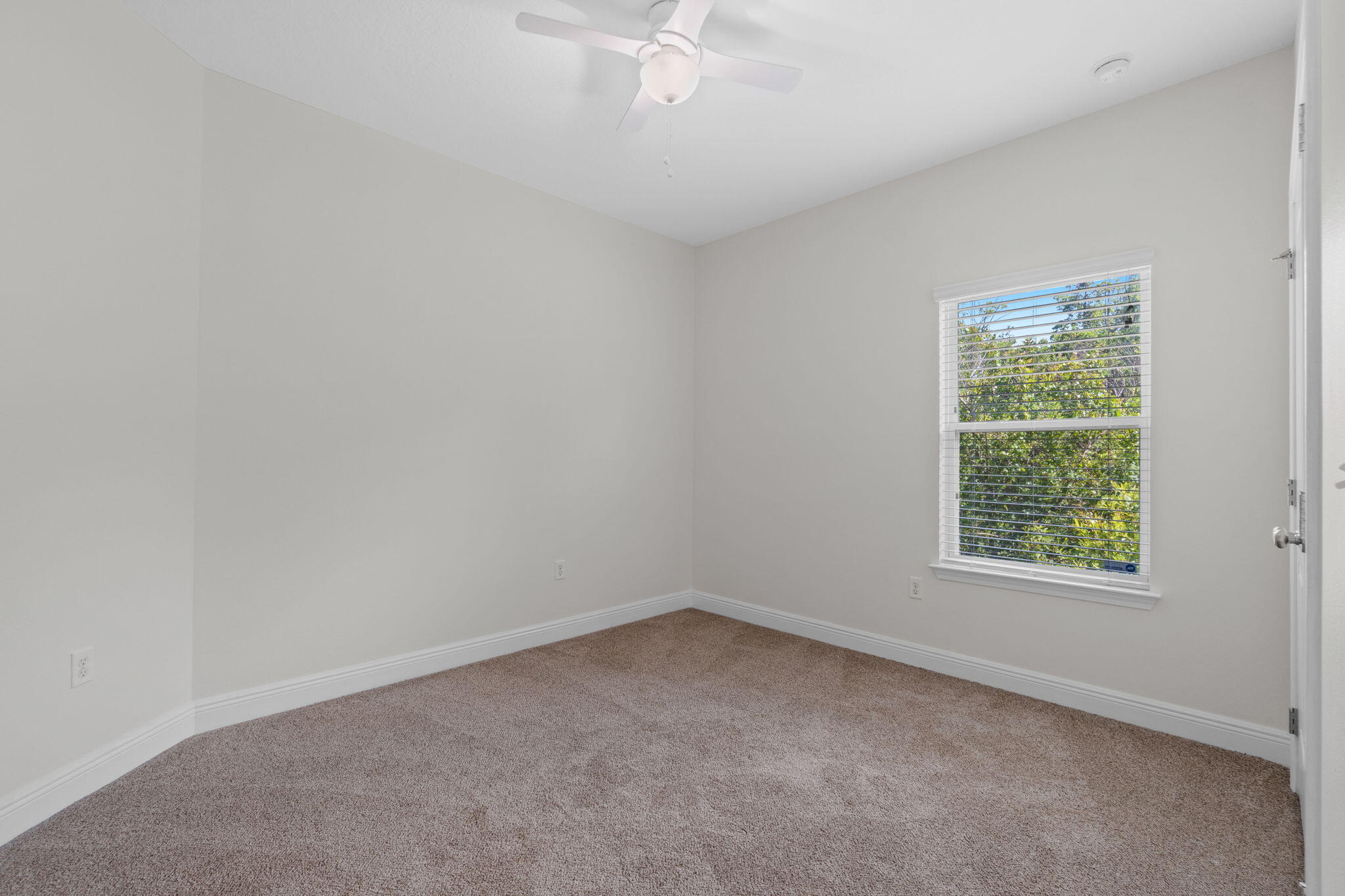 499 Fanny Ann Way Freeport, FL 32439 - Photo 36 of 49 35-web-or-mls-Final-35