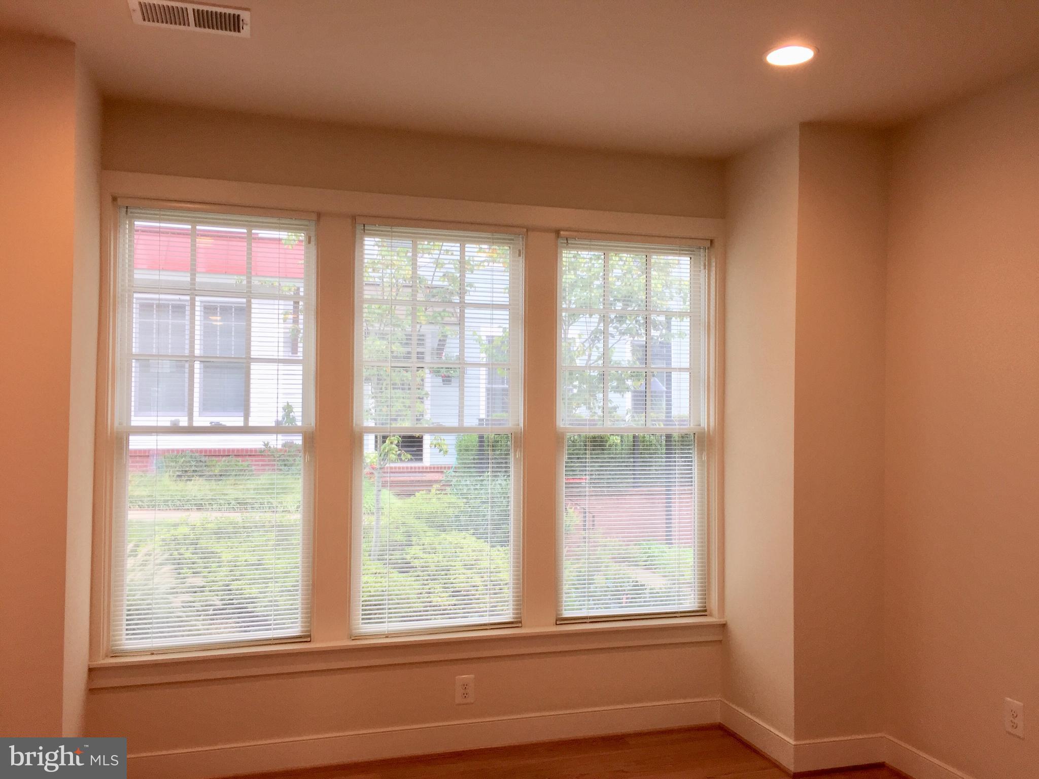 45 Ellsworth Heights Street Silver Spring, MD 20910 - Photo 27 of 36