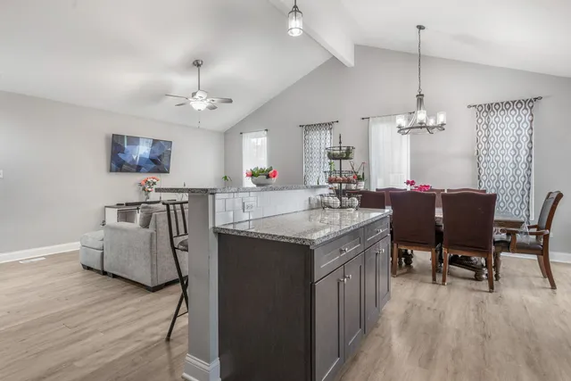 $345,000 | 14619 South Albany Avenue, Posen, IL 60469