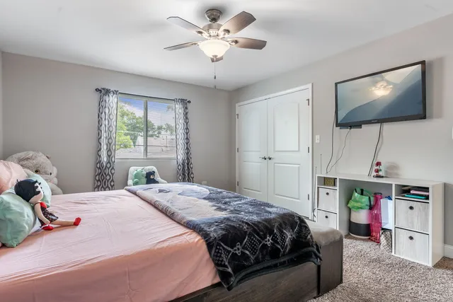 $345,000 | 14619 South Albany Avenue, Posen, IL 60469