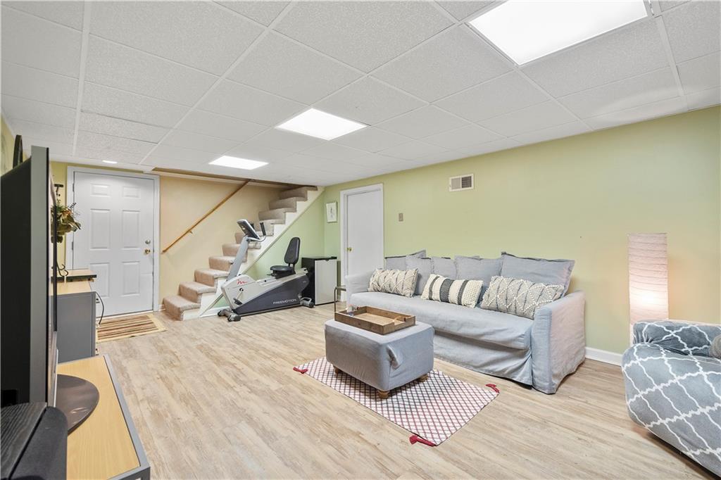 7 Sylvan Road Pittsburgh, PA 15221 - Photo 20 of 25 Gallery Image 20