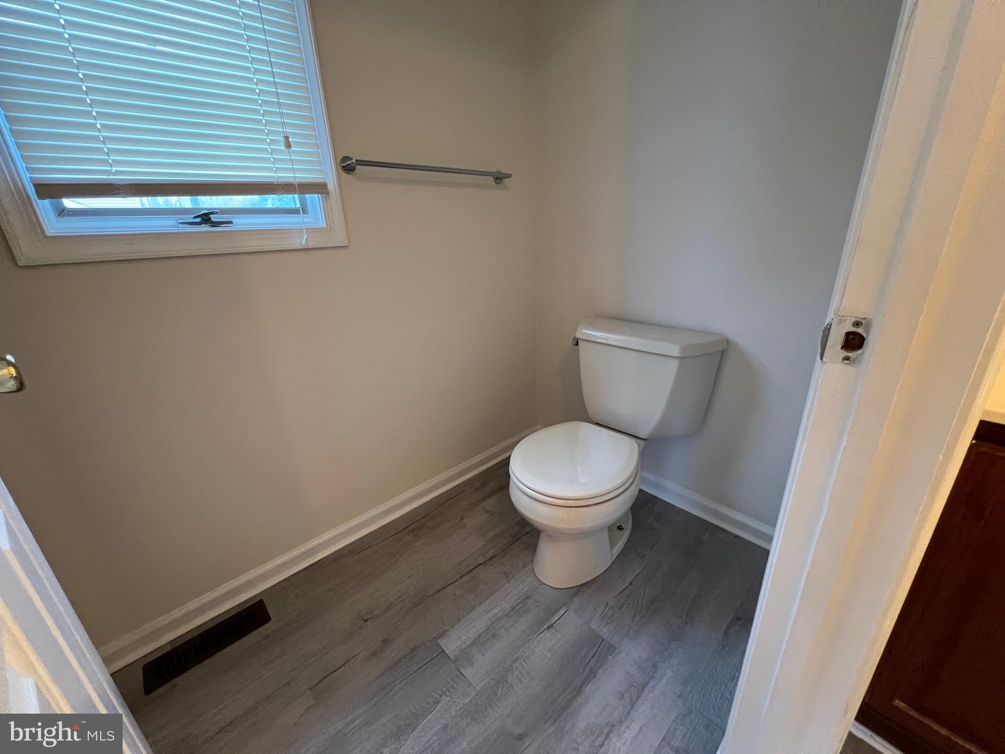 12 Cannon Run Newark, DE 19702 - Photo 13 of 19 Primary Bathroom