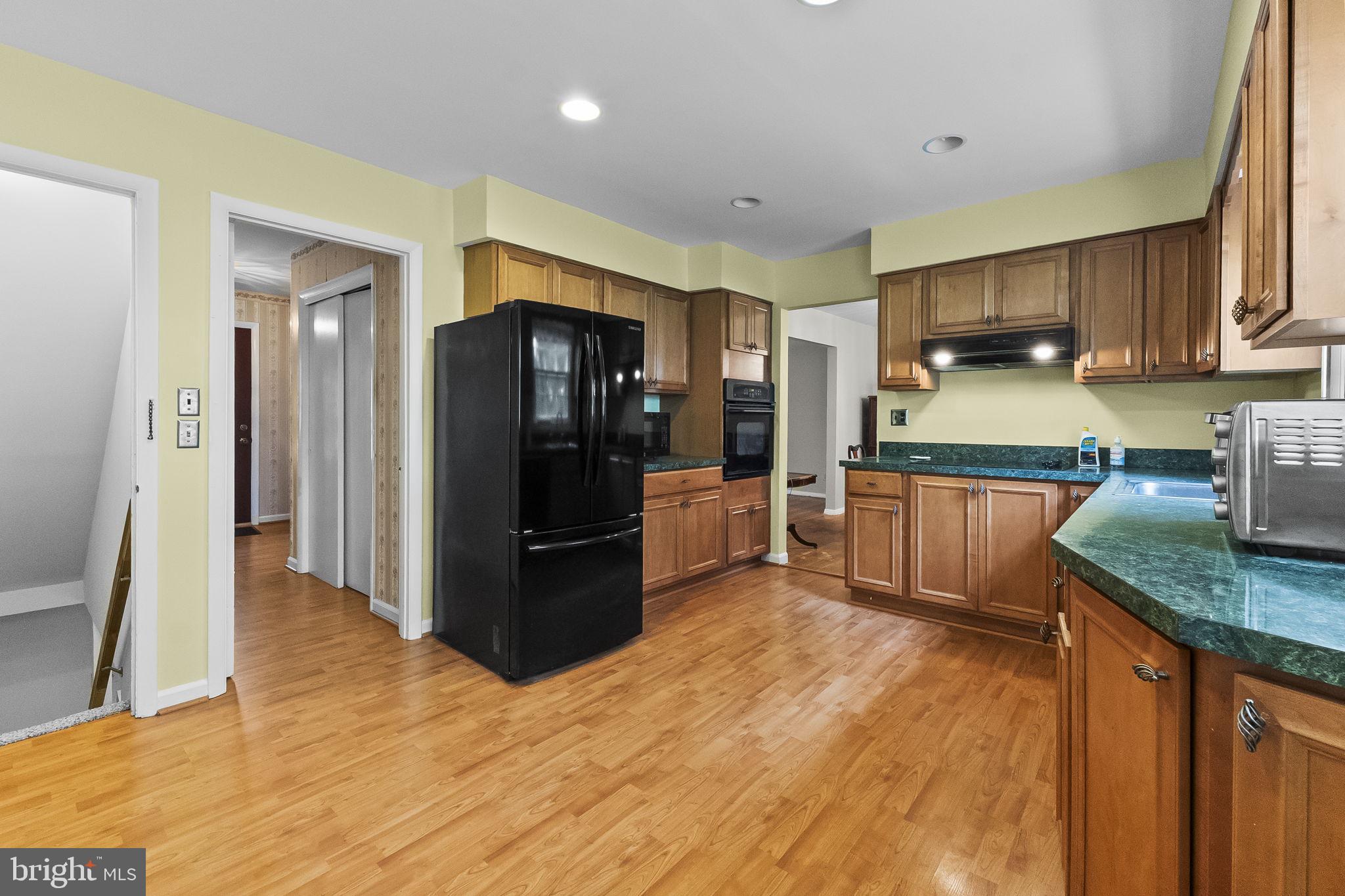 8337 Merryview Drive Windsor Mill, MD 21244 - Photo 6 of 24