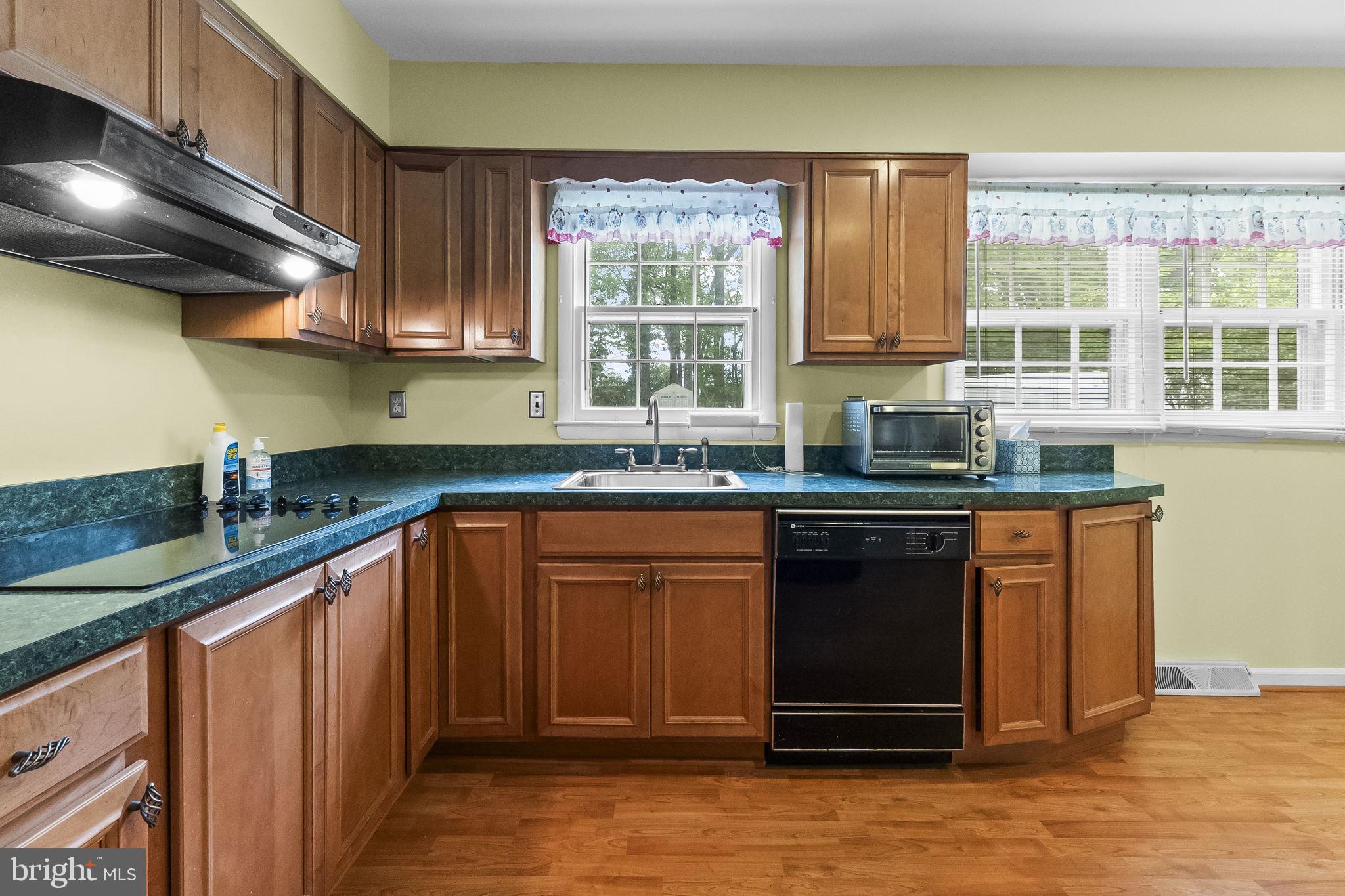 8337 Merryview Drive Windsor Mill, MD 21244 - Photo 7 of 24