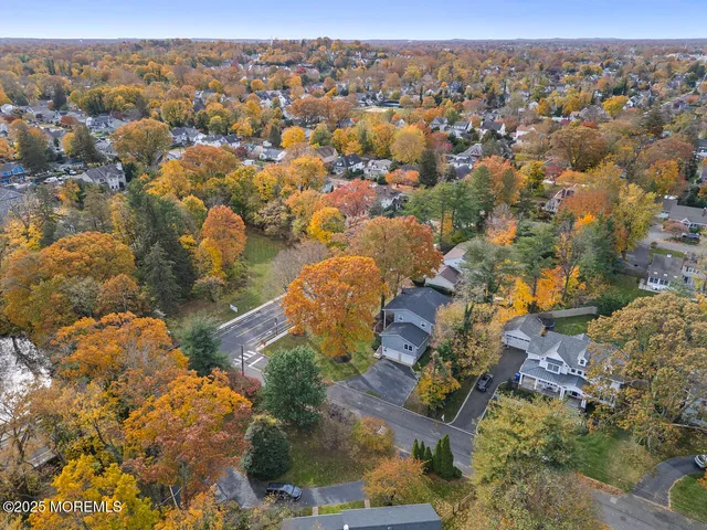 $1,199,999 | 349 River Road, Fair Haven, NJ 07704