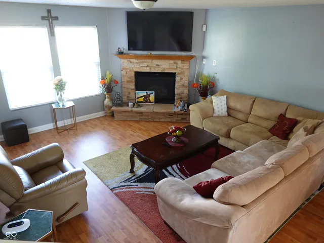 $319,000 | 10436 Waverly Drive, Indianapolis, IN 46234