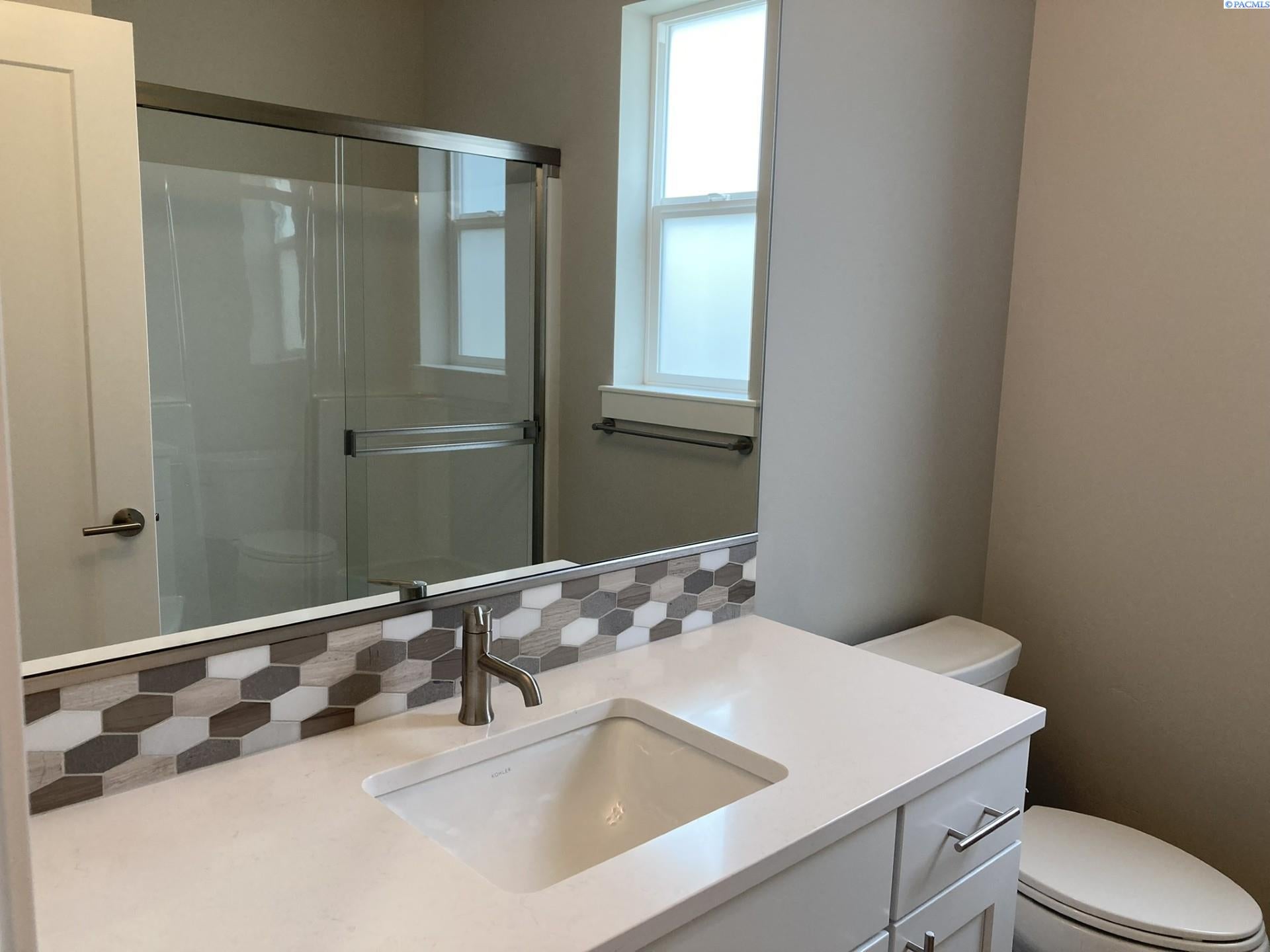 3204 Quail Rdg Loop Richland, WA 99354 - Photo 13 of 17 Gallery Image 13