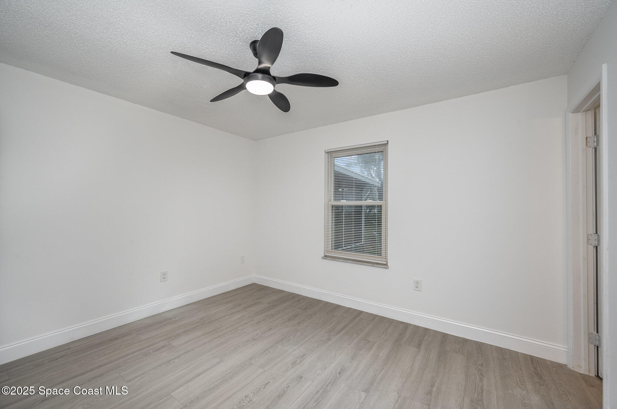 292 Trilby Road Southwest Palm Bay, FL 32908 - Photo 17 of 28 018_file_172