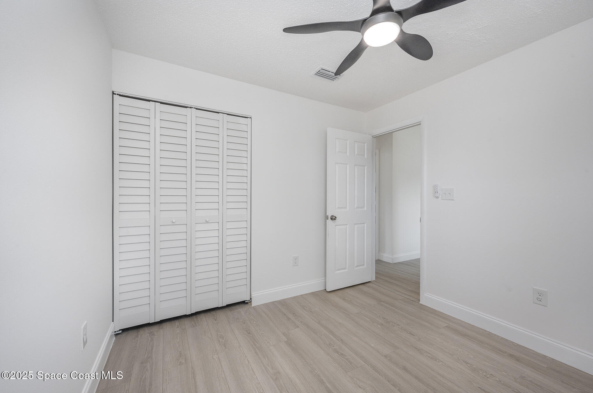292 Trilby Road Southwest Palm Bay, FL 32908 - Photo 18 of 28 019_file_692