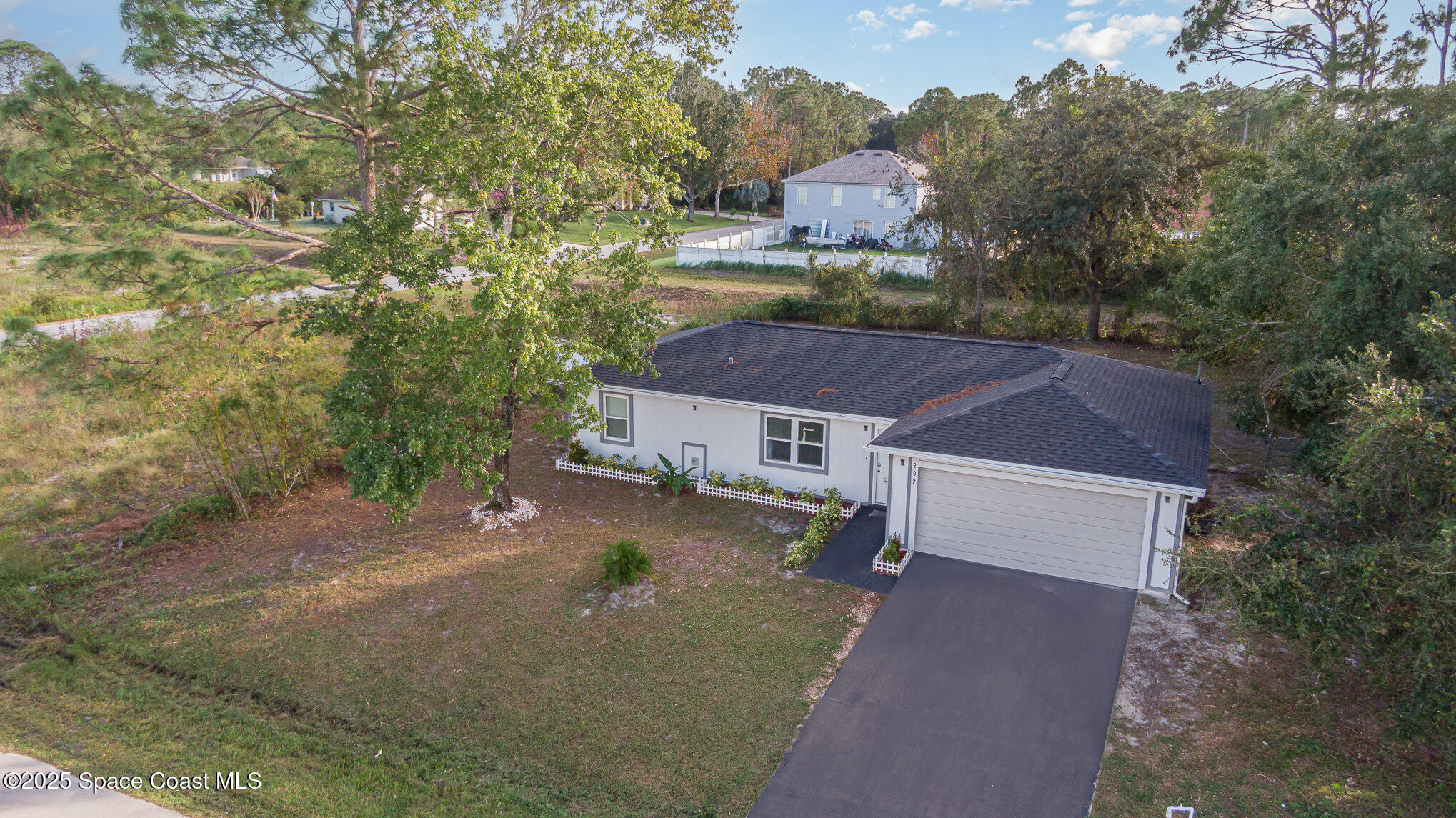 292 Trilby Road Southwest Palm Bay, FL 32908 - Photo 3 of 28 1