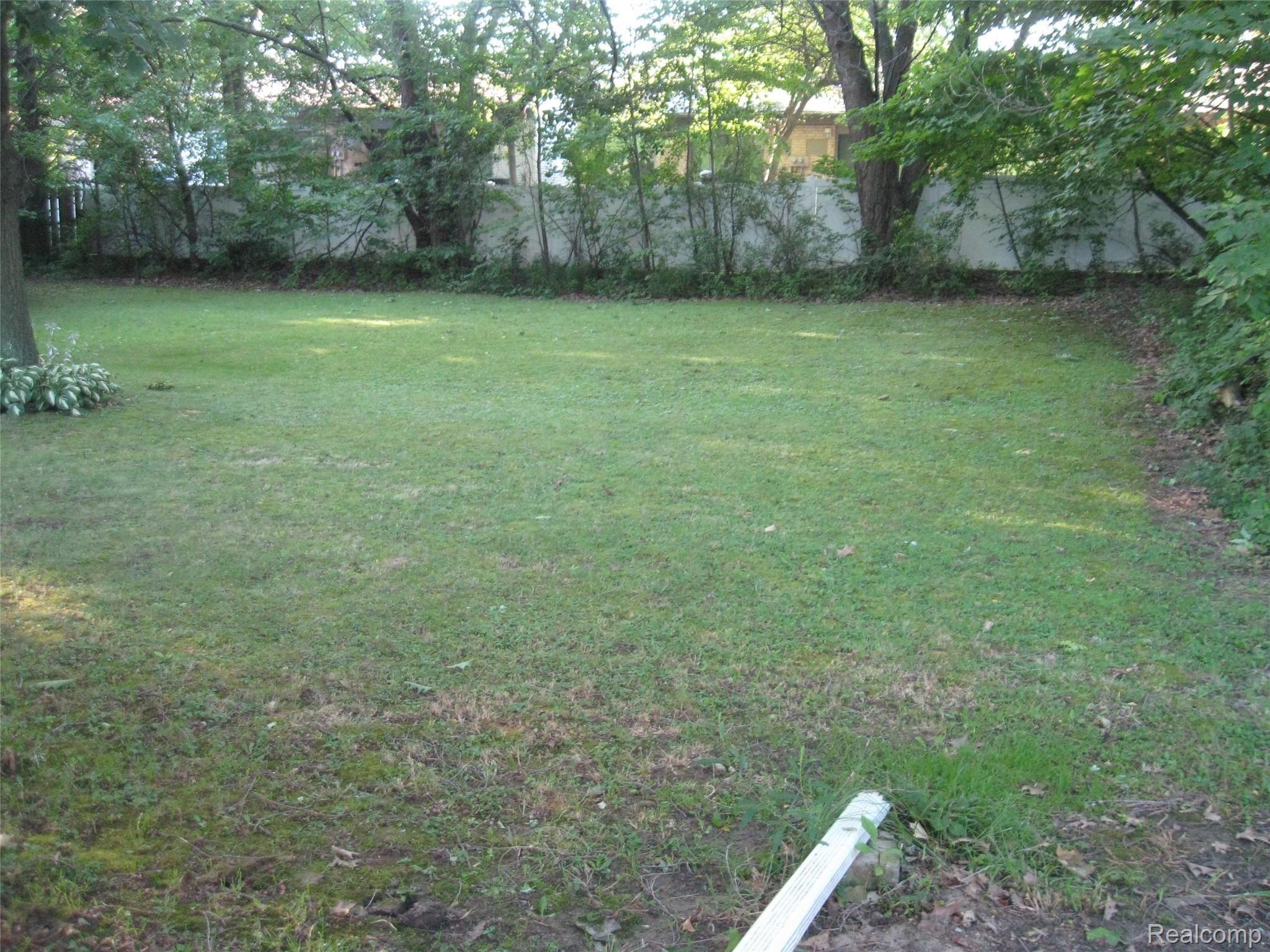 8196 Miller Road Swartz Creek, MI 48473 - Photo 5 of 35 IMG_5718.JPG
