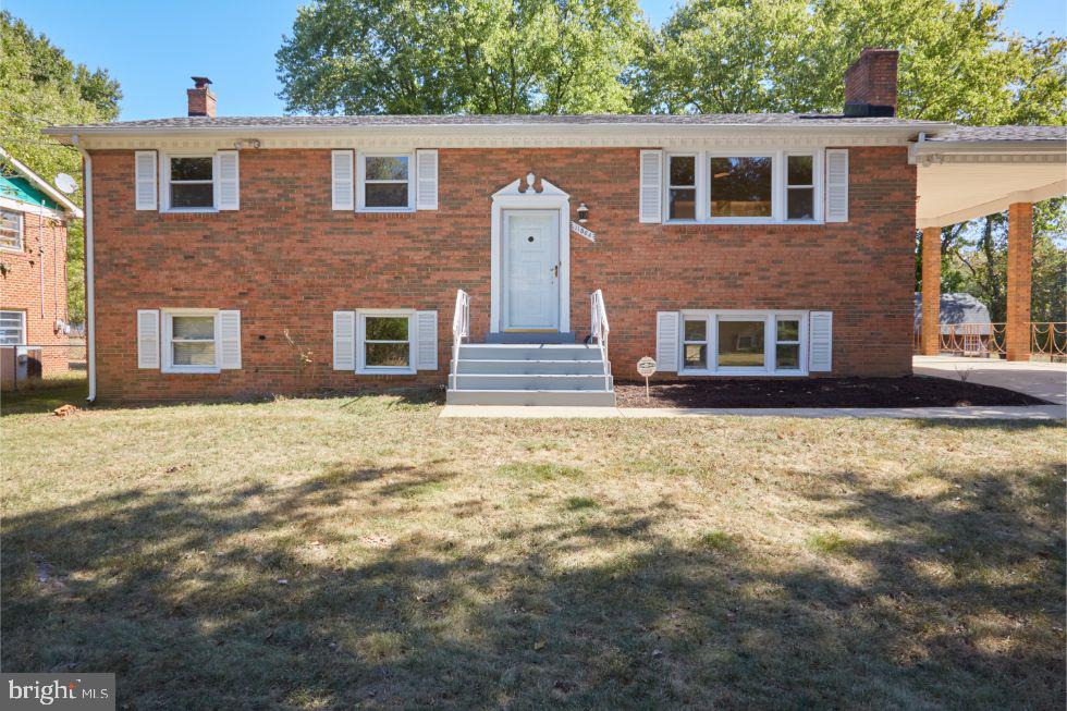 11504 Keystone Avenue Clinton, MD 20735 - Photo 2 of 33 Front view